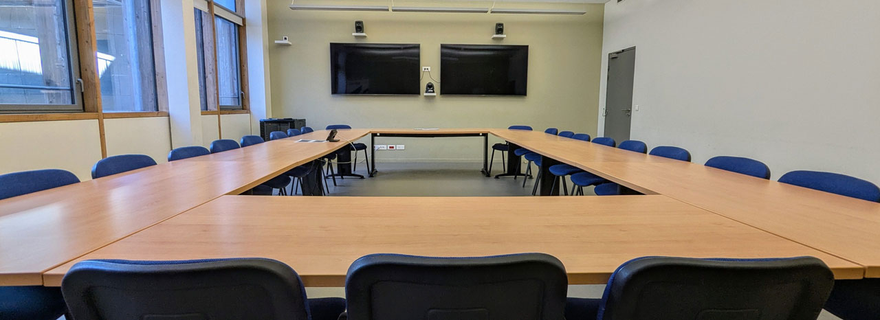 Salle de réunion / visioconférence Salle de réunion / visioconférence