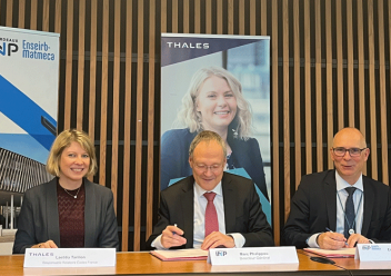 Signature d'une convention de partenariat Thales - ENSEIRB-MATMECA