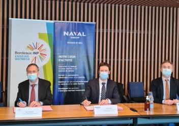 Signature d'une convention de partenariat Naval Group - ENSEIRB-MATMECA