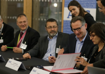 Signature de la convention de partenariat ATOS - ENSEIRB-MATMECA